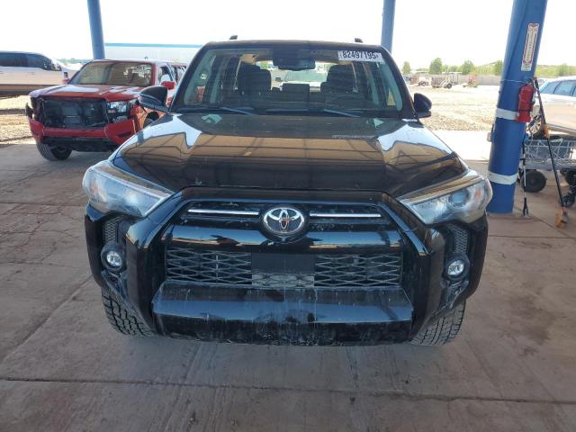 JTEEU5JR0R5314697 - 2024 TOYOTA 4RUNNER SR5 黑色 照片 5