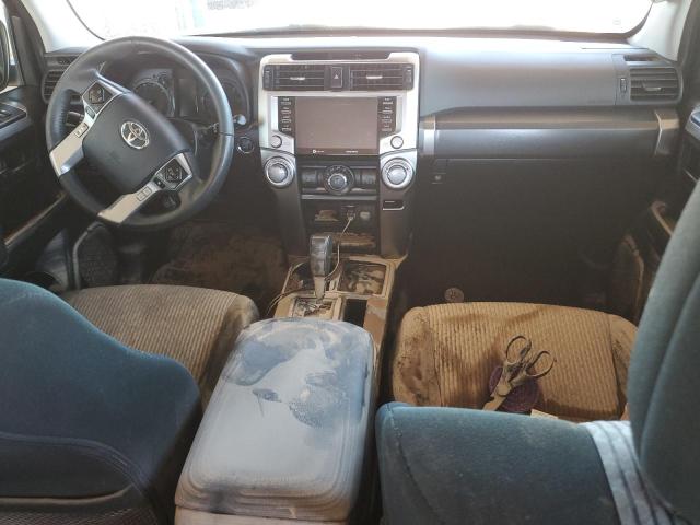 JTEEU5JR0R5314697 - 2024 TOYOTA 4RUNNER SR5 黑色 照片 8