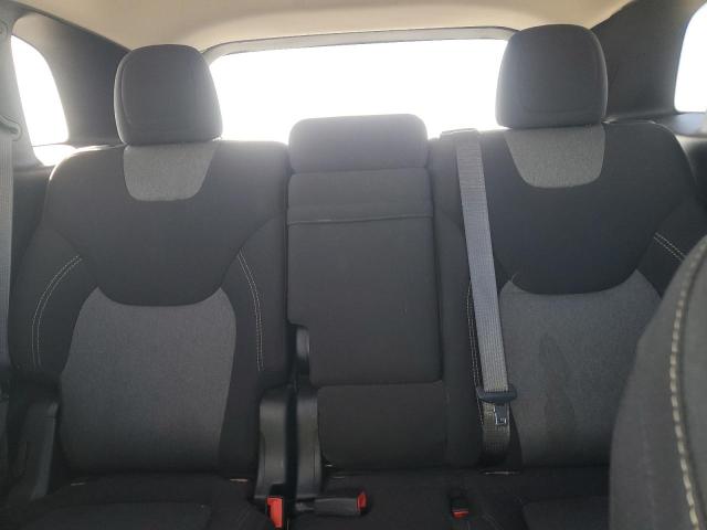 1C4PJMCB9JD558004 - 2018 JEEP CHEROKEE LATITUDE Gümüş foto 10