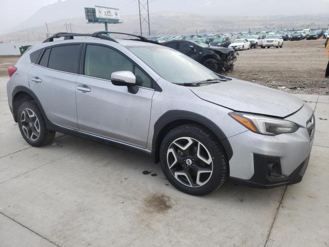 JF2GTAJC1J8347023 - 2018 SUBARU CROSSTREK LIMITED SILVER photo 4