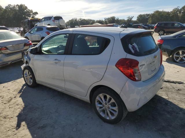 KL8CD6SA0LC418810 - 2020 CHEVROLET SPARK 1LT WHITE photo 2