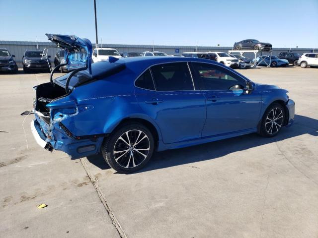 4T1G11AK5LU319470 - 2020 TOYOTA CAMRY SE BLUE photo 3