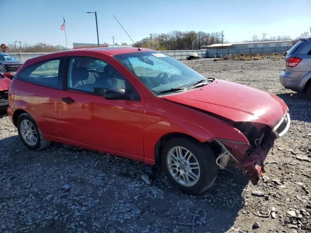 1FAFP31N77W232920 - 2007 FORD FOCUS ZX3 RED photo 4