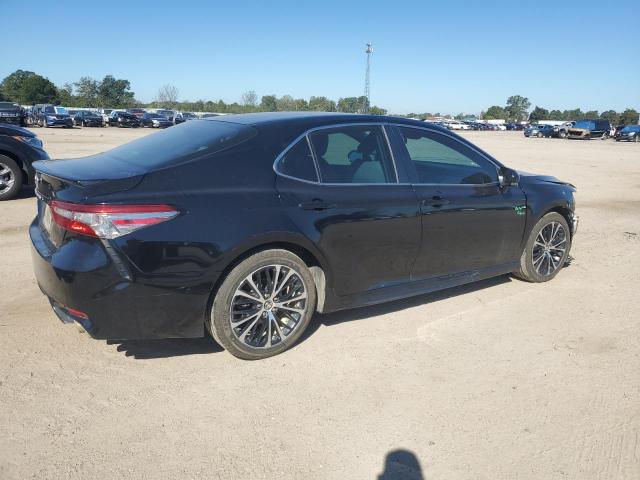 4T1B11HKXJU610091 - 2018 TOYOTA CAMRY L BLACK photo 3