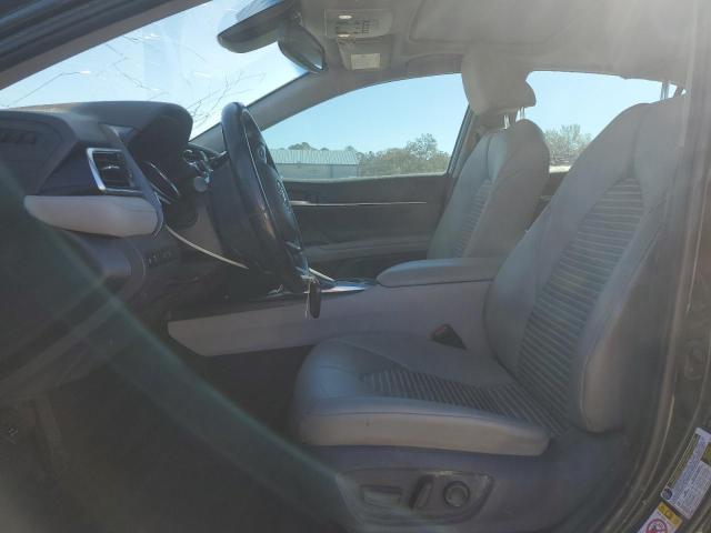 4T1B11HKXJU610091 - 2018 TOYOTA CAMRY L BLACK photo 7