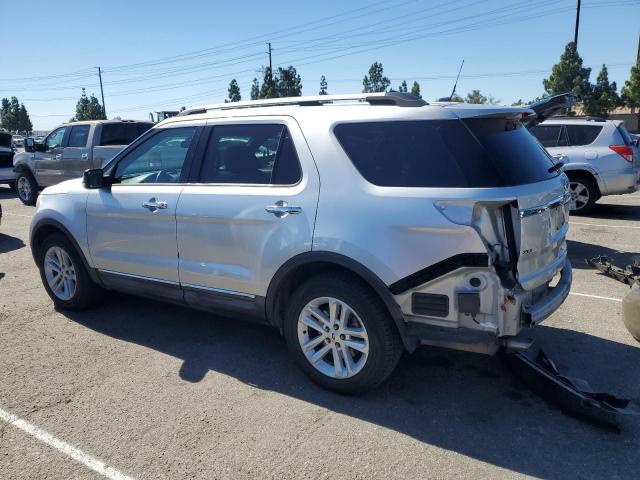 1FMHK7D96CGA01823 - 2012 FORD EXPLORER XLT SILVER photo 2