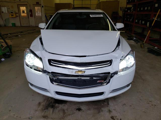 1G1ZD5E79AF151408 - 2010 CHEVROLET MALIBU 2LT WHITE photo 5