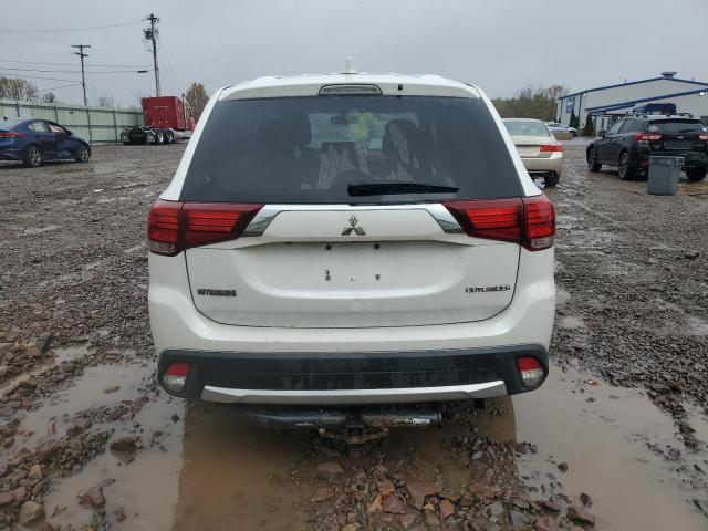JA4AD2A36HZ001457 - 2017 MITSUBISHI OUTLANDER ES WHITE photo 6