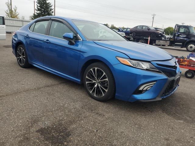 4T1B11HK4JU051007 - 2018 TOYOTA CAMRY L BLUE photo 4