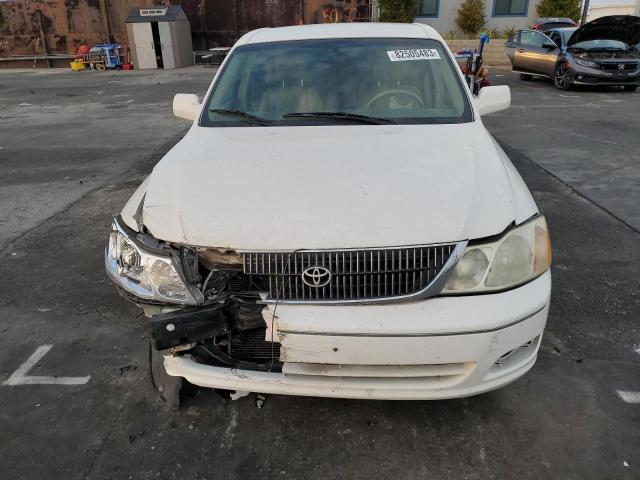 4T1BF28B12U210882 - 2002 TOYOTA AVALON XL WHITE photo 5