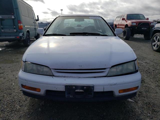 1HGCD5644RA056542 - 1994 HONDA ACCORD LX WHITE photo 5