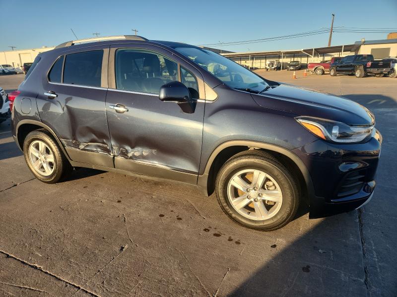 3GNCJLSB7JL340056 - 2018 CHEVROLET TRAX 1LT Көк фото 4