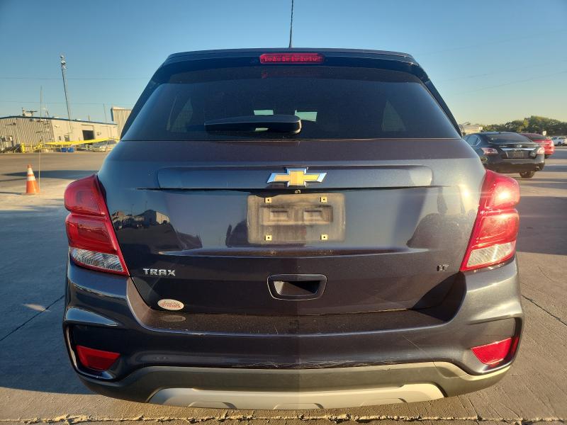 3GNCJLSB7JL340056 - 2018 CHEVROLET TRAX 1LT Көк фото 6