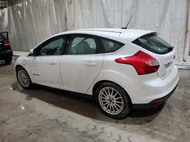 1FADP3R4XDL201869 - 2013 FORD FOCUS BEV WHITE photo 2