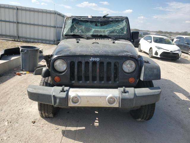 1C4AJWAG2CL100507 - 2012 JEEP WRANGLER SPORT BLACK photo 5