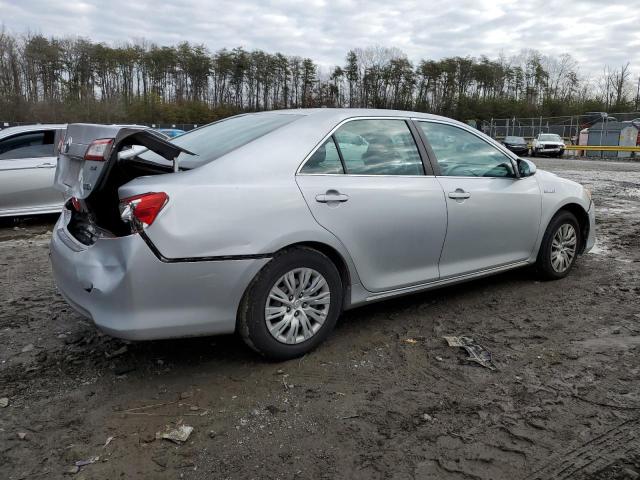 4T1BD1FK8DU063675 - 2013 TOYOTA CAMRY HYBRID SILVER photo 3