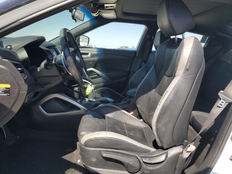 KMHTC6AE4GU296124 - 2016 HYUNDAI VELOSTER TURBO თეთრი ფოტო 7