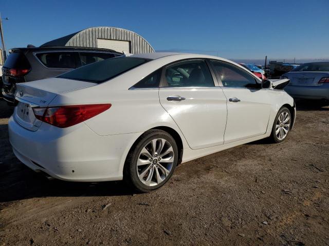 5NPEC4ABXBH206565 - 2011 HYUNDAI SONATA SE WHITE photo 3