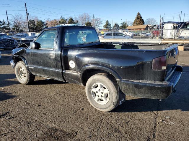 1GCDT14W8Y8222747 - 2000 CHEVROLET S TRUCK S10 BLACK photo 2