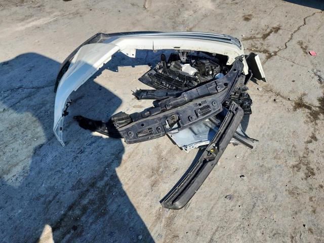 5TDKZRFH3HS201609 - 2017 TOYOTA HIGHLANDER SE WHITE photo 13