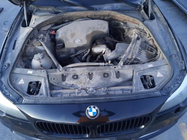 WBA5A5C58FD513423 - 2015 BMW 528 I BLACK photo 11