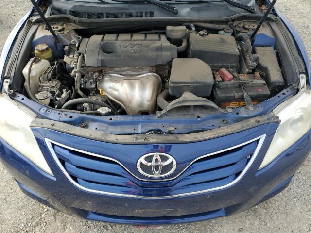 4T1BF3EK5BU585930 - 2011 TOYOTA CAMRY BASE BLUE photo 11