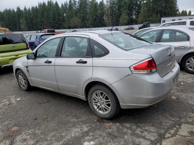 1FAHP35N38W153992 - 2008 FORD FOCUS SE SILVER photo 2