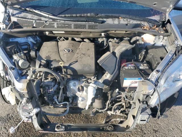5TDYZ3DC9HS808208 - 2017 TOYOTA SIENNA XLE ვერცხლისფერი ფოტო 12
