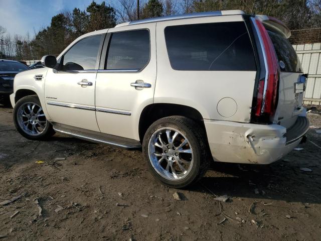 1GYS4AEF9BR268036 - 2011 CADILLAC ESCALADE CREAM photo 2