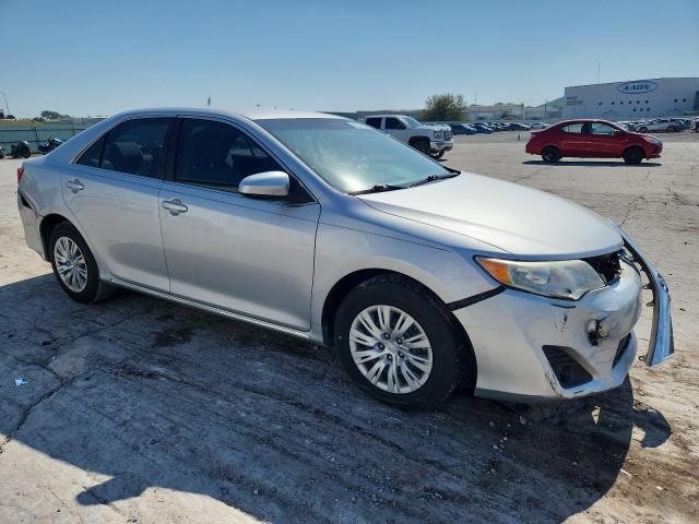 4T4BF1FK1DR335404 - 2013 TOYOTA CAMRY L SILVER photo 4