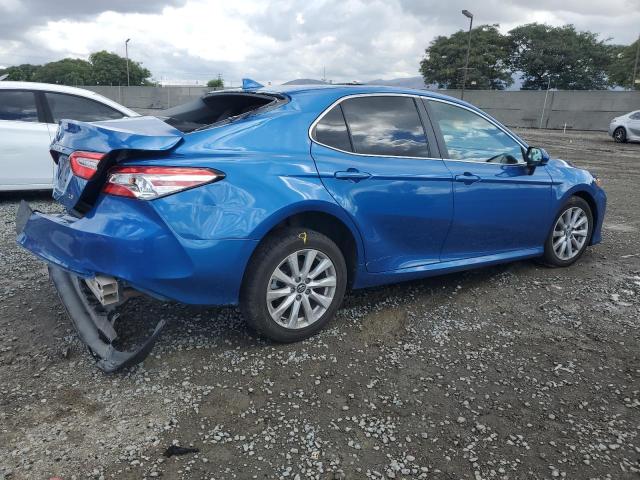 4T1C11AK2LU306688 - 2020 TOYOTA CAMRY LE BLUE photo 3