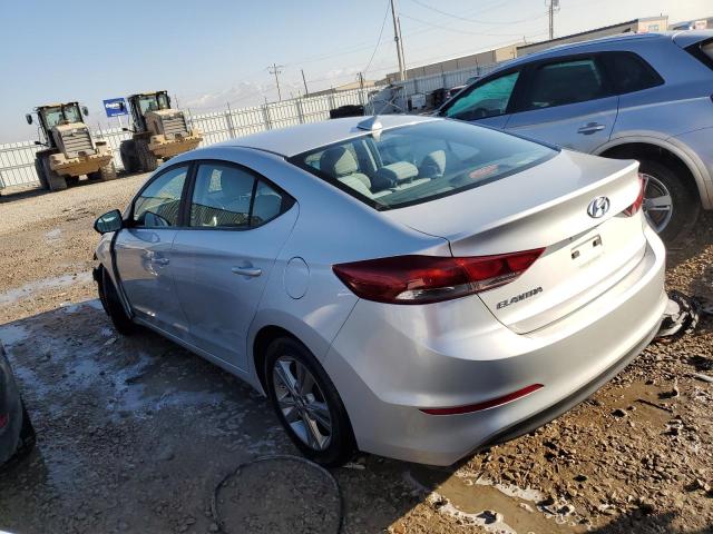 KMHD84LF0HU105543 - 2017 HYUNDAI ELANTRA SE SILVER photo 2