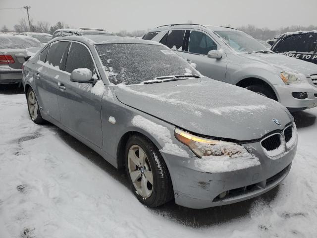 WBANF33536CS35218 - 2006 BMW 525 XI GRAY photo 4