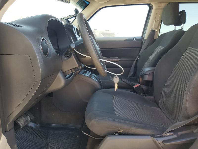 1C4NJPBA7HD148491 - 2017 JEEP PATRIOT SPORT WHITE photo 7