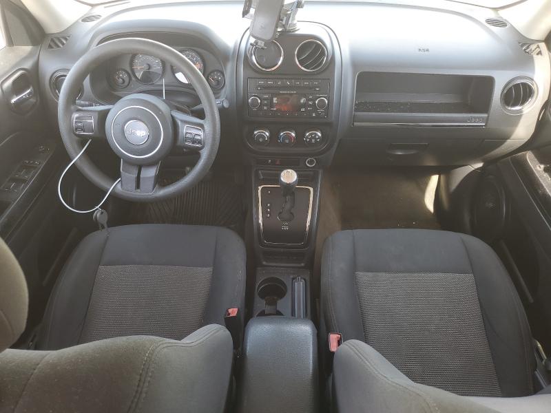 1C4NJPBA7HD148491 - 2017 JEEP PATRIOT SPORT WHITE photo 8