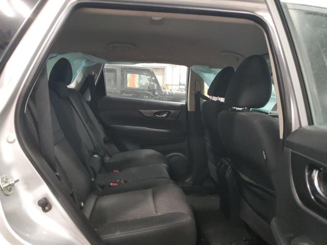 KNMAT2MV7JP502607 - 2018 NISSAN ROGUE S رمادي صورة 11