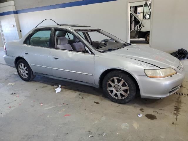 1HGCG66802A143764 - 2002 HONDA ACCORD EX ვერცხლისფერი ფოტო 4