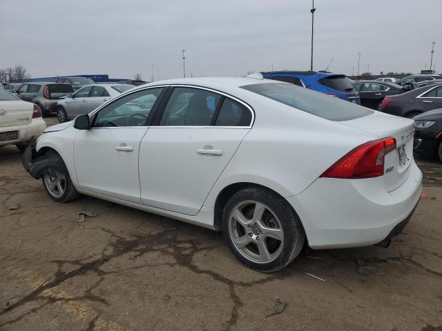 YV1622FS5C2046659 - 2012 VOLVO S60 T5 WHITE photo 2