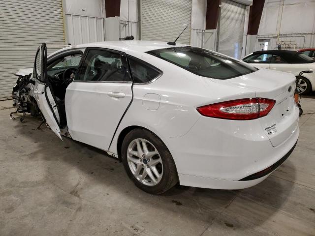 3FA6P0HD6GR328648 - 2016 FORD FUSION SE WHITE photo 2