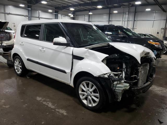 KNDJT2A68D7501144 - 2013 KIA SOUL + WHITE photo 4