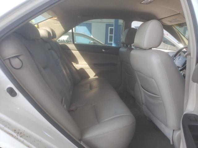 4T1BE32K75U583432 - 2005 TOYOTA CAMRY LE WHITE photo 10