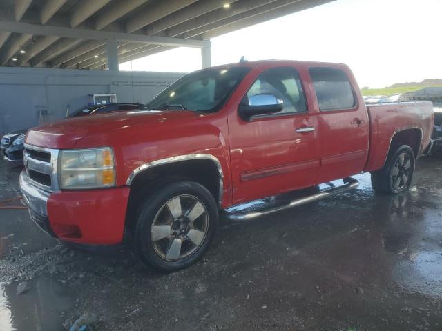 2011 CHEVROLET SILVERADO C1500 LT, 