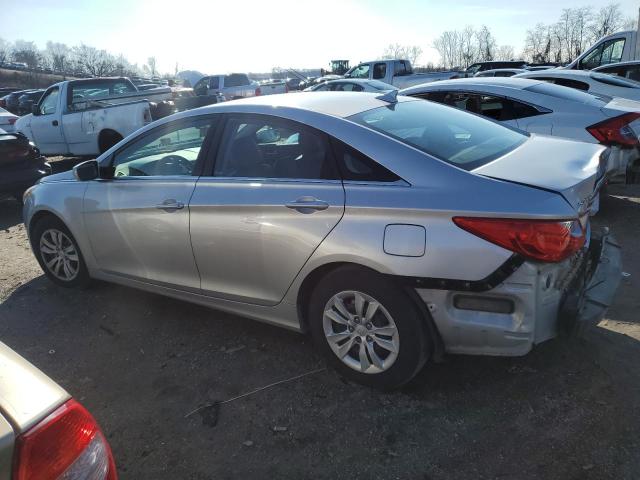 5NPEB4ACXBH007480 - 2011 HYUNDAI SONATA GLS SILVER photo 2