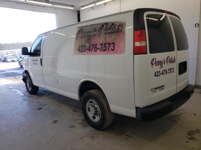 1GCWGFCA9D1130095 - 2013 CHEVROLET EXPRESS G2 WHITE photo 2