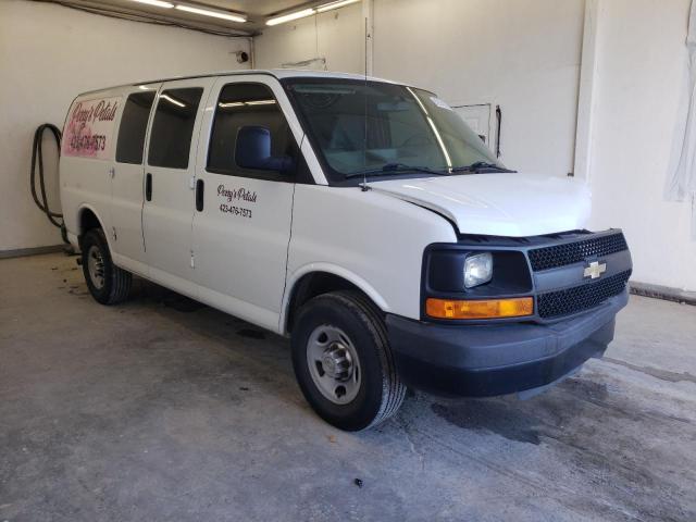 1GCWGFCA9D1130095 - 2013 CHEVROLET EXPRESS G2 WHITE photo 4