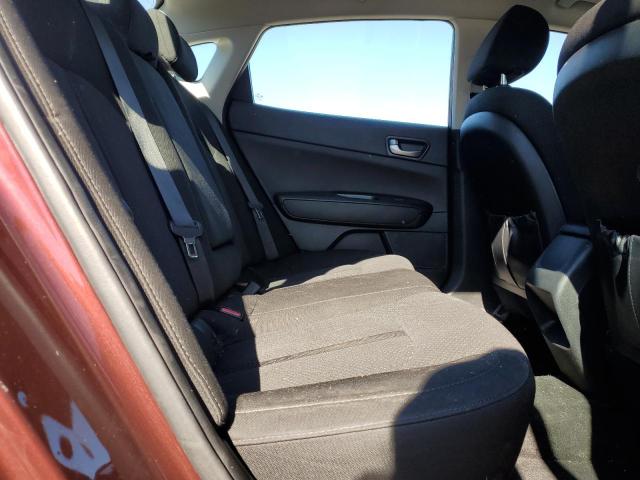 5XXGT4L39JG248895 - 2018 KIA OPTIMA LX Бордовый фото 10