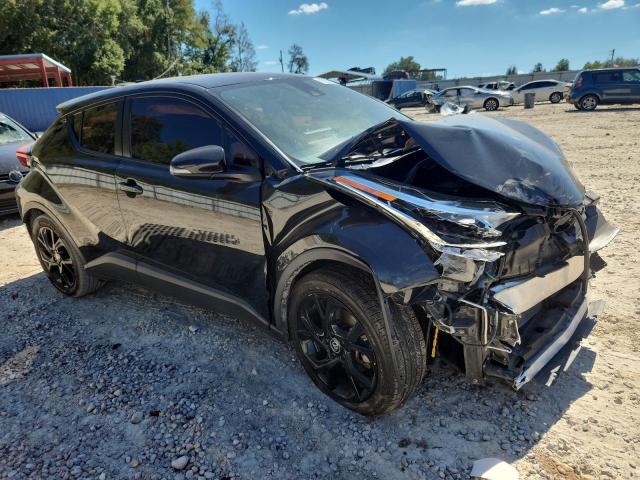 JTNKHMBX0M1126065 - 2021 TOYOTA C-HR XLE BLACK photo 4