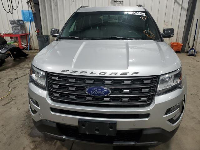 1FM5K8D83HGB58216 - 2017 FORD EXPLORER XLT SILVER photo 5