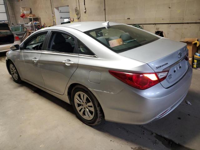 5NPEB4AC8BH087104 - 2011 HYUNDAI SONATA GLS SILVER photo 2