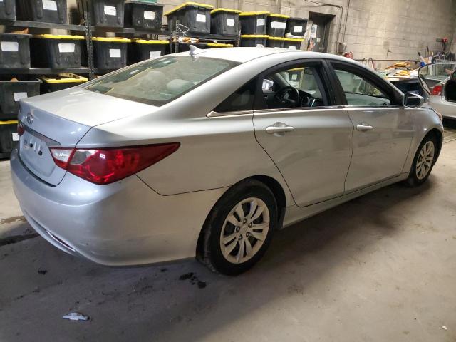 5NPEB4AC8BH087104 - 2011 HYUNDAI SONATA GLS SILVER photo 3